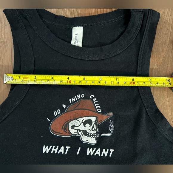 Cowboy skull crop top tank top in black - Picture 6 of 7